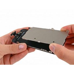 Замена щитка экрана iPhone 5 LCD